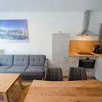 Summer & Winter Fun By In One Incl Summer Card Apartment Zell am See
