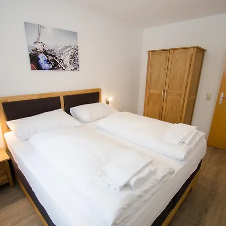 Summer & Winter Fun By In One Zell am See