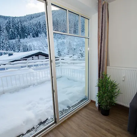 Summer & Winter Fun By In One Incl Summer Card * Zell am See