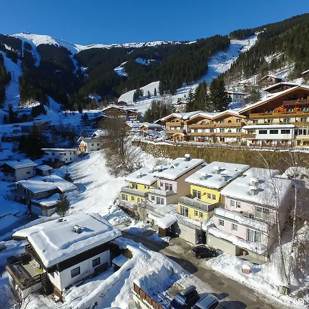 Summer & Winter Fun By In One Incl Summer Card Zell am See