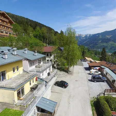 Summer & Winter Fun By In One Appartement Zell am See