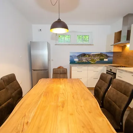 Summer & Winter Fun By In One アパート